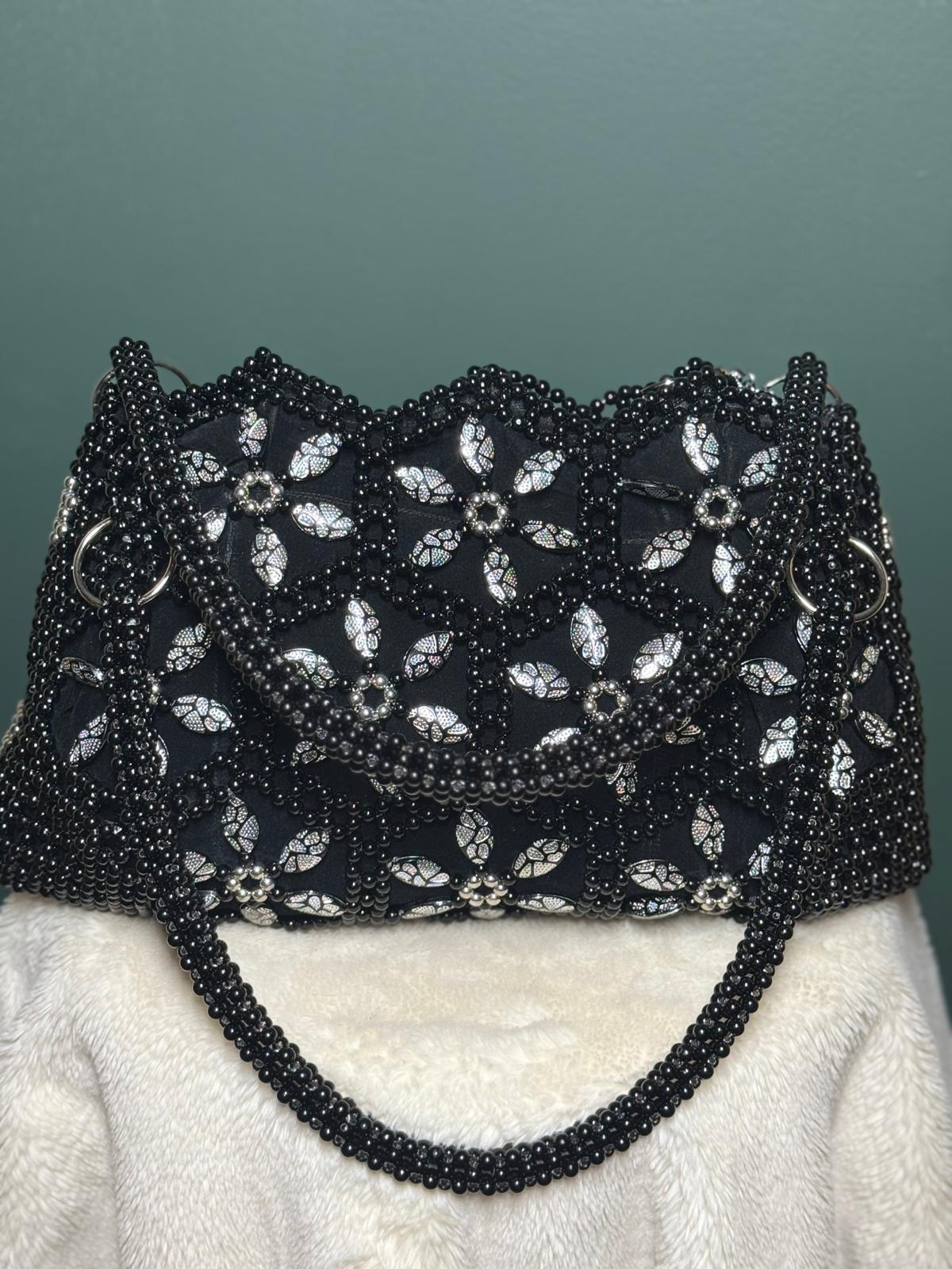 The "Clara" Shoulder Bag